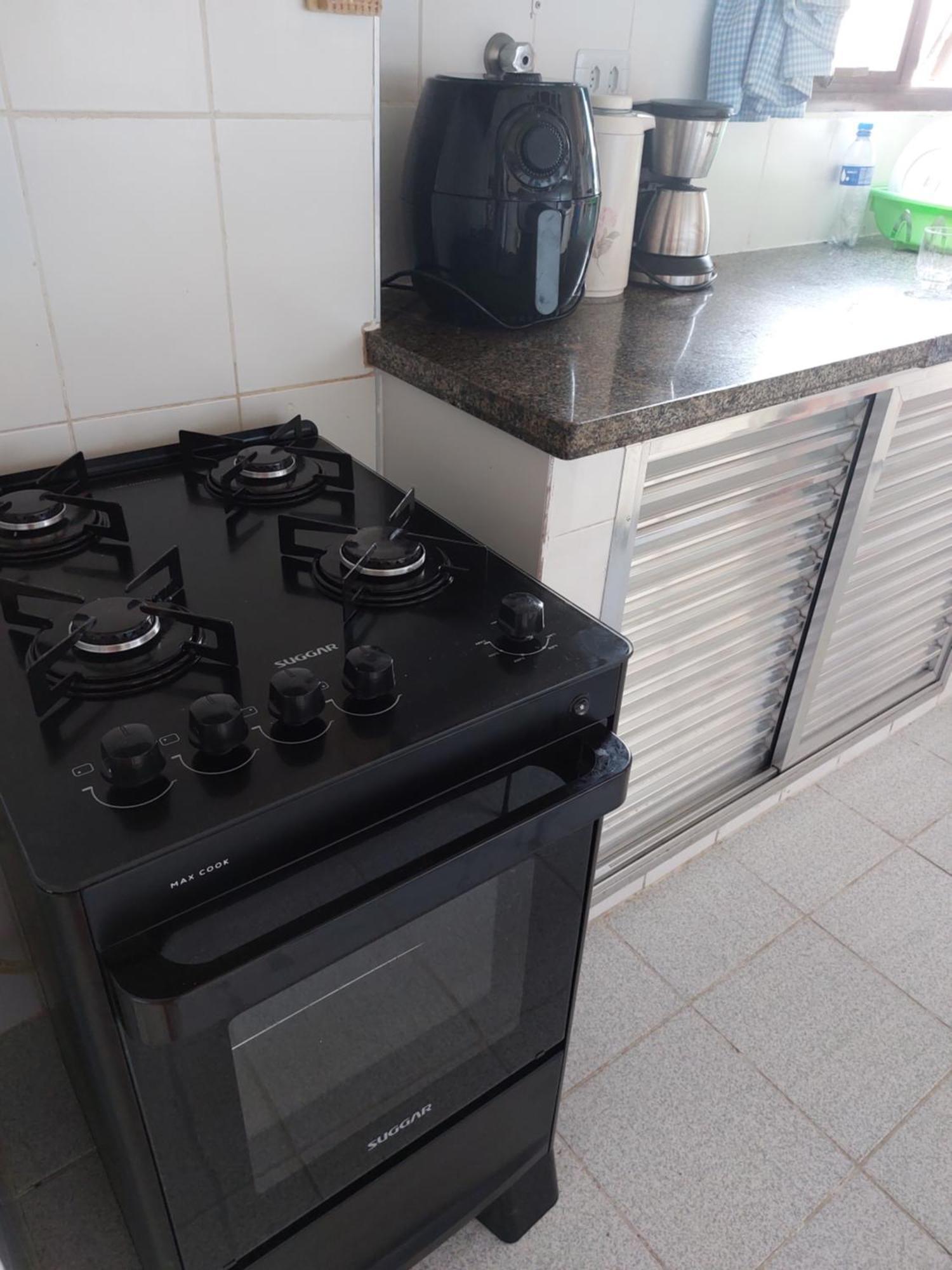 Guarujá, Astúrias, 3 Suítes, 1 quadra da praia Exterior foto